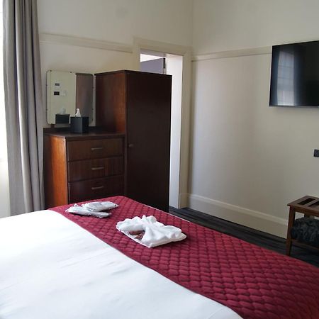 Hotel Queanbeyan Canberra Екстериор снимка