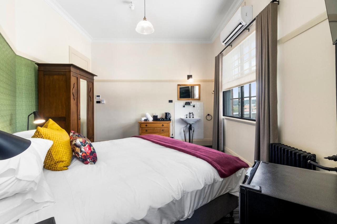 Hotel Queanbeyan Canberra Екстериор снимка