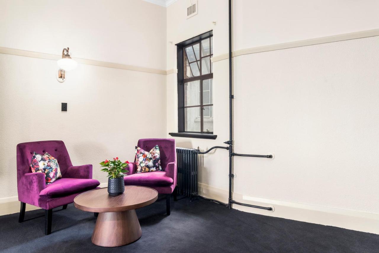 Hotel Queanbeyan Canberra Екстериор снимка